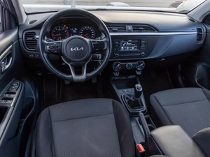 Седан Kia Rio 2022 года, 1349000 рублей, Саратов