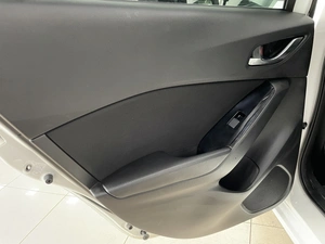 Седан Mazda Axela 2018 года, 1567000 рублей, Солонцы