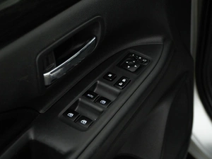 Внедорожник Mitsubishi Outlander 2015 года, 1898055 рублей, Москва