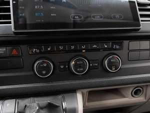 Минивэн Volkswagen Caravelle 2015 года, 2550000 рублей, Краснодар