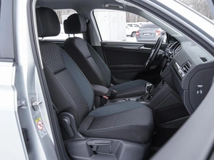 Внедорожник Volkswagen Tiguan 2019 года, 2350000 рублей, Волгоград