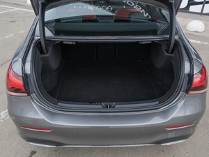 Седан Mercedes-benz A-класс 2018 года, 3150000 рублей, Краснодар