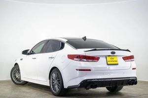 Седан Kia Optima 2019 года, 2099000 рублей, Оренбург
