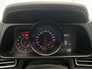 Седан Hyundai Elantra 2021 года, 1957000 рублей, Красноярск