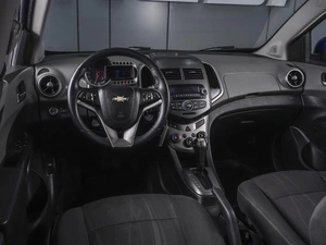 Седан Chevrolet Aveo 2013 года, 829000 рублей, Ростов-на-Дону