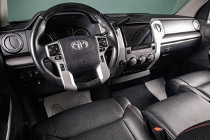 Пикап Toyota Tundra 2021 года, 6799000 рублей, Сургут