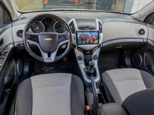 Универсал Chevrolet Cruze 2013 года, 1029000 рублей, Саратов