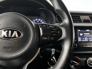 Седан Kia Rio 2018 года, 1223200 рублей, Казань