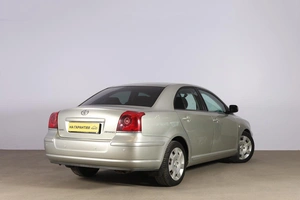 Седан Toyota Avensis 2006 года, 849000 рублей, Новосибирск
