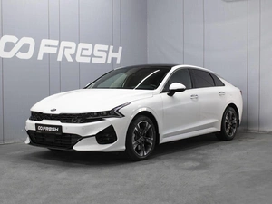 Седан Kia K5 2020 года, 2590000 рублей, Омск