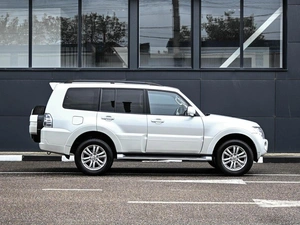 Внедорожник Mitsubishi Pajero 2014 года, 2374000 рублей, Кирилловка