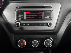 Хетчбэк Kia Rio 2016 года, 998900 рублей, Казань