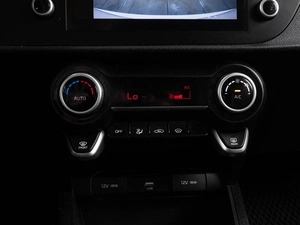 Седан Kia Rio 2021 года, 1389000 рублей, Тюмень