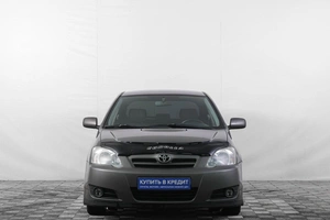 Хетчбэк Toyota Corolla 2005 года, 549000 рублей, Кемерово