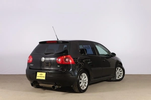 Хетчбэк Volkswagen Golf 2005 года, 659000 рублей, Новосибирск