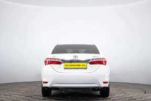Седан Toyota Corolla 2014 года, 1349000 рублей, Пермь