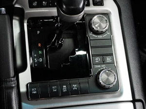 Внедорожник Toyota Land Cruiser 2018 года, 6720000 рублей, Тюмень