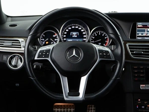 Седан Mercedes-benz E-класс 2013 года, 2421444 рублей, Москва