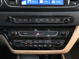 Минивэн Kia Carnival 2018 года, 2849000 рублей, Ростов-на-Дону