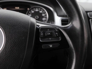 Внедорожник Volkswagen Touareg 2015 года, 2290000 рублей, Волгоград