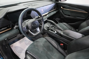 Внедорожник Geely Monjaro 2023 года, 3199000 рублей, Новокузнецк