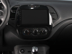 Внедорожник Renault Kaptur 2019 года, 1390000 рублей, Омск