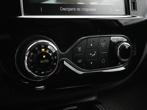 Внедорожник Renault Kaptur 2021 года, 1679000 рублей, Волгоград