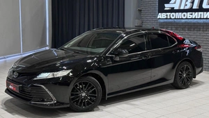 Седан Toyota Camry 2021 года, 2707000 рублей, Красноярск