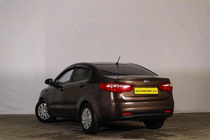 Седан Kia Rio 2014 года, 899000 рублей, Тюмень