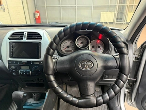 Внедорожник Toyota RAV4 2004 года, 827000 рублей, Красноярск