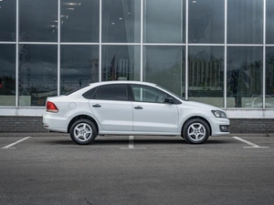 Седан Volkswagen Polo 2019 года, 939000 рублей, Нижний Новгород