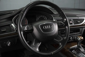 Седан Audi A6 2013 года, 1550000 рублей, Омск