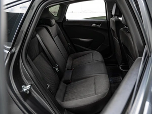 Хетчбэк Opel Astra 2011 года, 799000 рублей, Краснодар