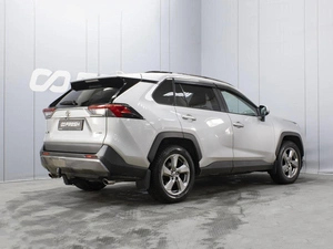Внедорожник Toyota RAV4 2021 года, 3150000 рублей, Омск
