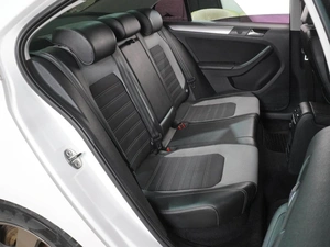 Седан Volkswagen Jetta 2012 года, 1099000 рублей, Воронеж