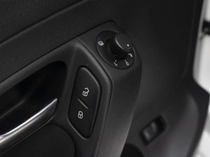 Седан Volkswagen Polo 2017 года, 1050000 рублей, Омск