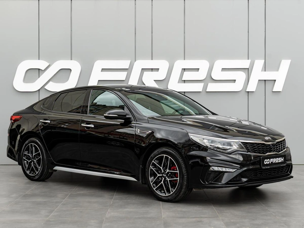 Седан Kia Optima 2018 года, 1875000 рублей, Краснодар