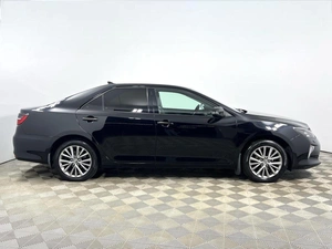 Седан Toyota Camry 2017 года, 2099900 рублей, Казань