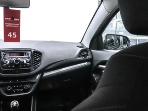 Седан ВАЗ (LADA) Vesta 2018 года, 870000 рублей, Красноярск