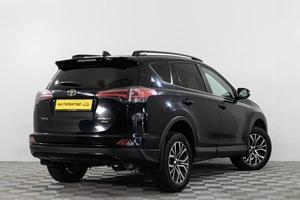 Внедорожник Toyota RAV4 2019 года, 2979000 рублей, Сургут