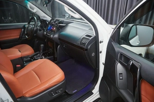 Внедорожник Toyota Land Cruiser Prado 2016 года, 3499000 рублей, Красноярск