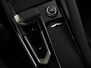 Внедорожник Geely Monjaro 2024 года, 3399046 рублей, Москва