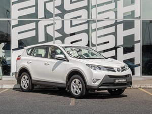 Внедорожник Toyota RAV4 2014 года, 1885000 рублей, Краснодар