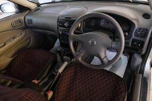 Седан Nissan Sunny 2004 года, 299000 рублей, Омск