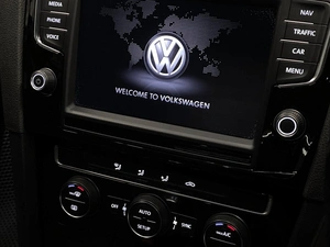 Хетчбэк Volkswagen Golf 2013 года, 1250000 рублей, Красноярск