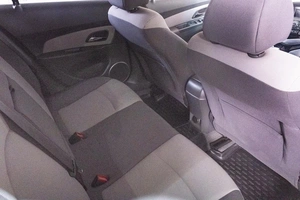 Седан Chevrolet Cruze 2010 года, 969000 рублей, Томск