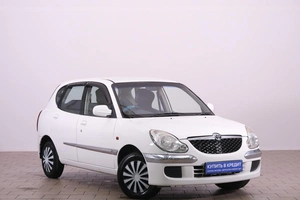 Хетчбэк Toyota Duet 2002 года, 359000 рублей, Омск
