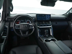Внедорожник Toyota Land Cruiser 2023 года, 11448888 рублей, Москва