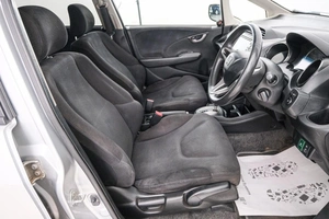 Хетчбэк Honda Fit 2012 года, 749000 рублей, Красноярск