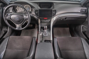 Седан Honda Accord 2011 года, 1149000 рублей, Томск